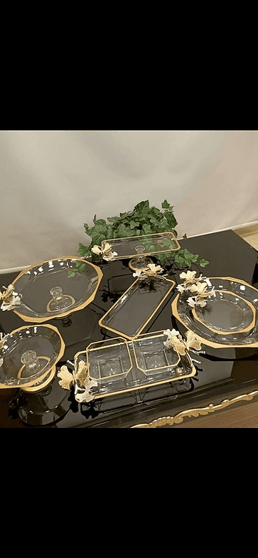 Butterfly Square Plate with Stand