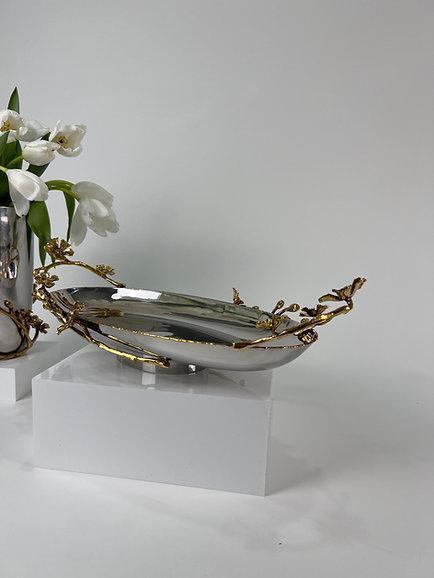 Jasmine Oval Platter with Base