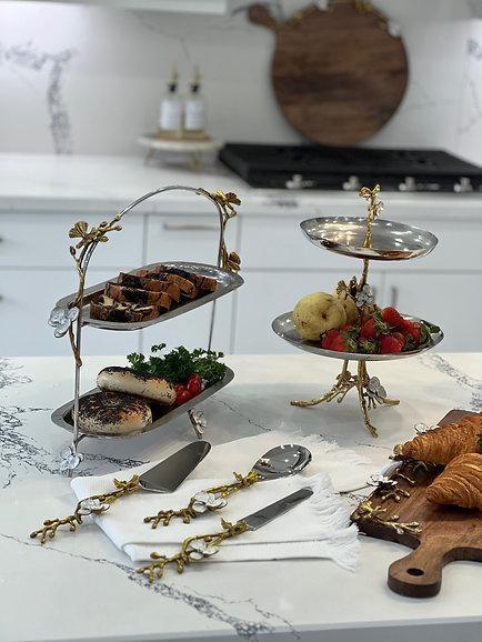 Orchid Two-Tier Oval Platter (Gold)