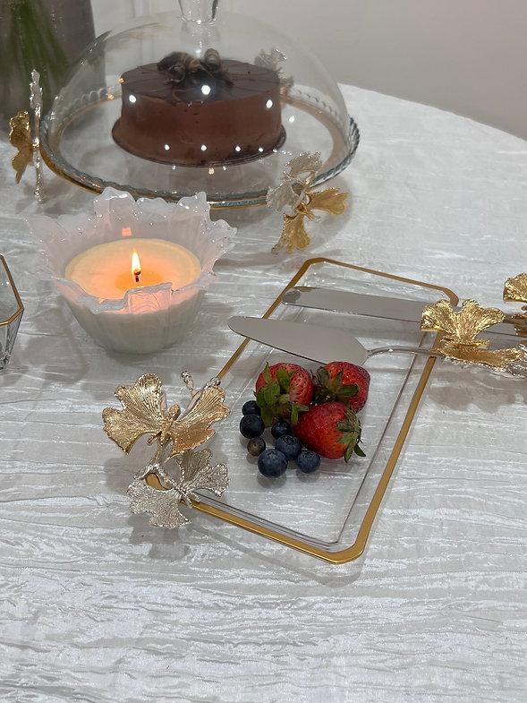 Rectangular butterfly plate with stand